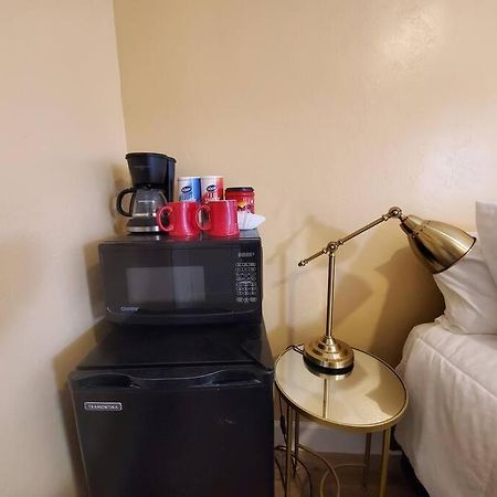 Centrally Located Studio And Cozy Place Perfect For Travelers And Couples! Located In San Diego Downtown! Perfect For Your Quick Getaway! Apartamento Exterior foto