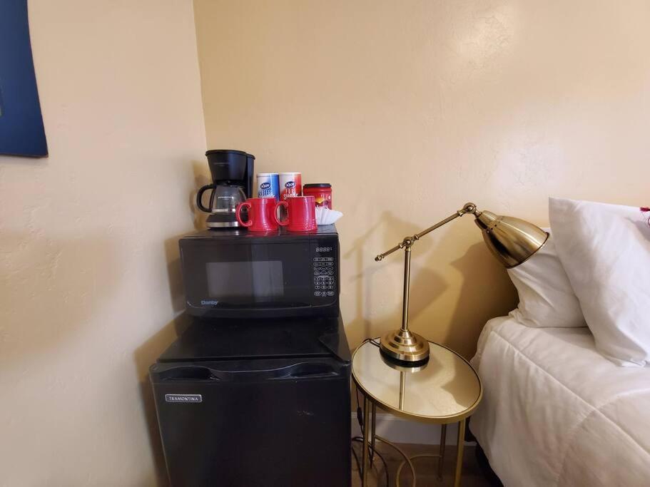 Centrally Located Studio And Cozy Place Perfect For Travelers And Couples! Located In San Diego Downtown! Perfect For Your Quick Getaway! Apartamento Exterior foto