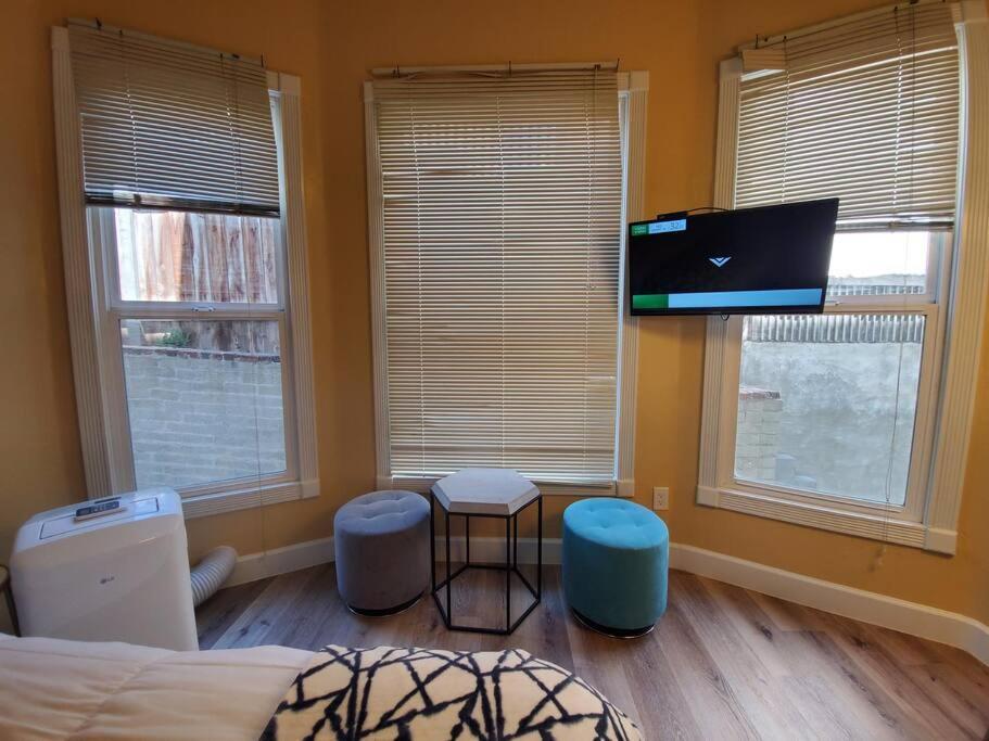 Centrally Located Studio And Cozy Place Perfect For Travelers And Couples! Located In San Diego Downtown! Perfect For Your Quick Getaway! Apartamento Exterior foto