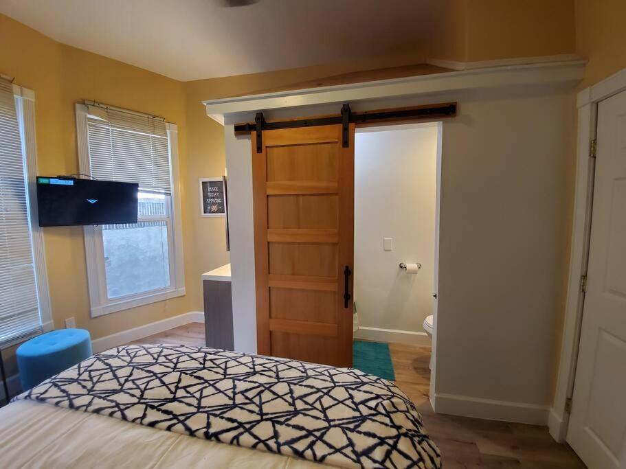 Centrally Located Studio And Cozy Place Perfect For Travelers And Couples! Located In San Diego Downtown! Perfect For Your Quick Getaway! Apartamento Exterior foto