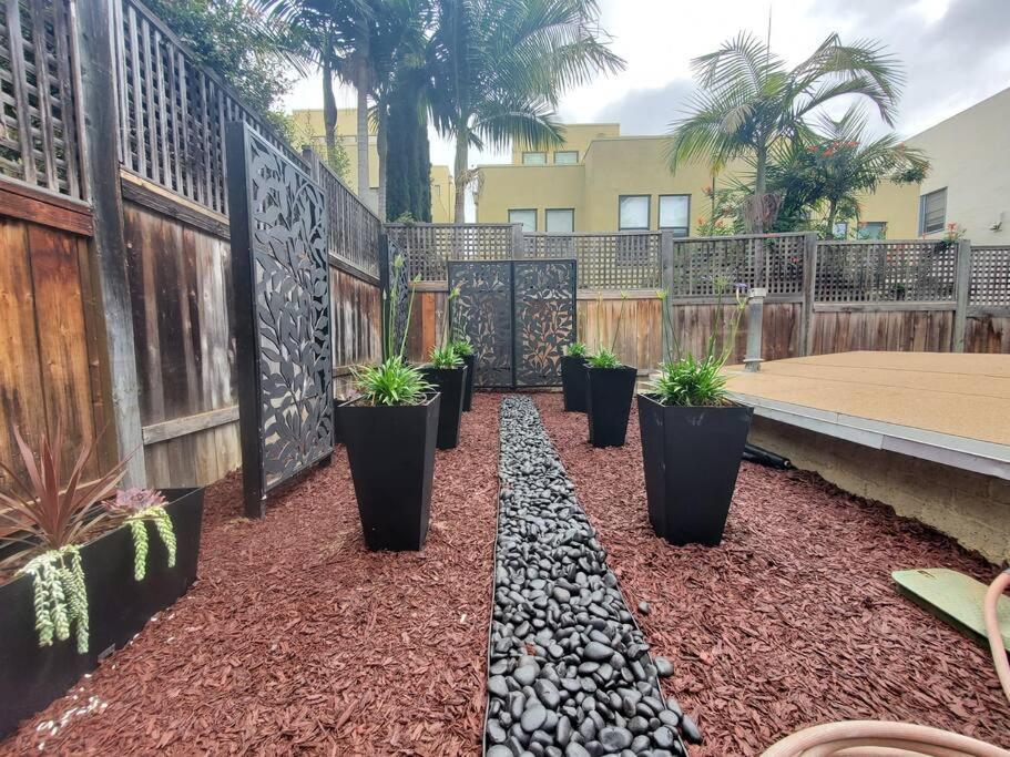 Centrally Located Studio And Cozy Place Perfect For Travelers And Couples! Located In San Diego Downtown! Perfect For Your Quick Getaway! Apartamento Exterior foto