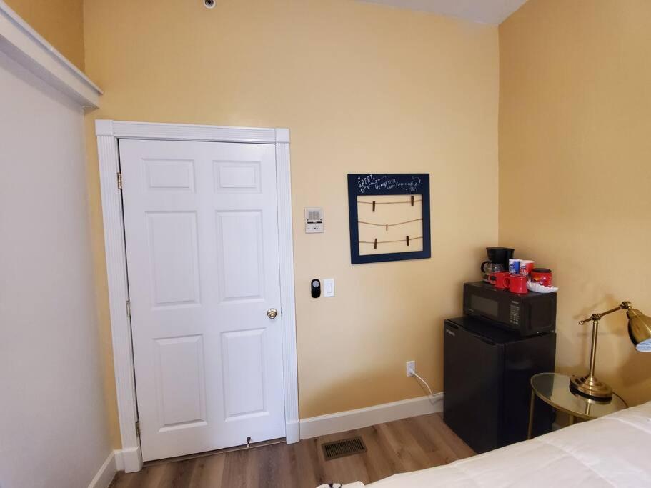 Centrally Located Studio And Cozy Place Perfect For Travelers And Couples! Located In San Diego Downtown! Perfect For Your Quick Getaway! Apartamento Exterior foto